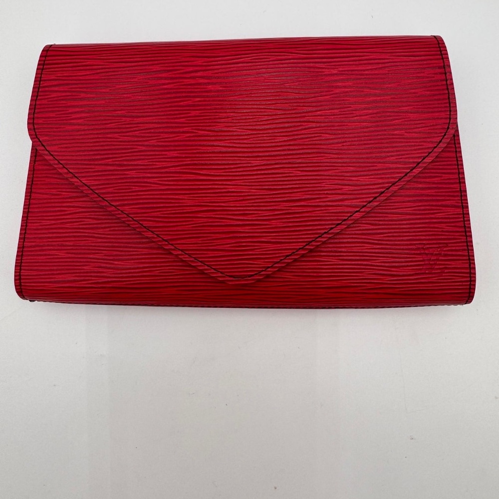 LOUIS VUITTON Epi Art Deco Clutch Red